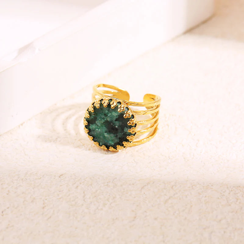 Bague Dorée Pierre Verte